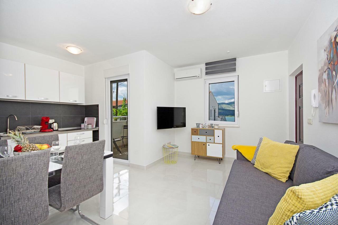 Apartamento Irma Trogir Exterior foto