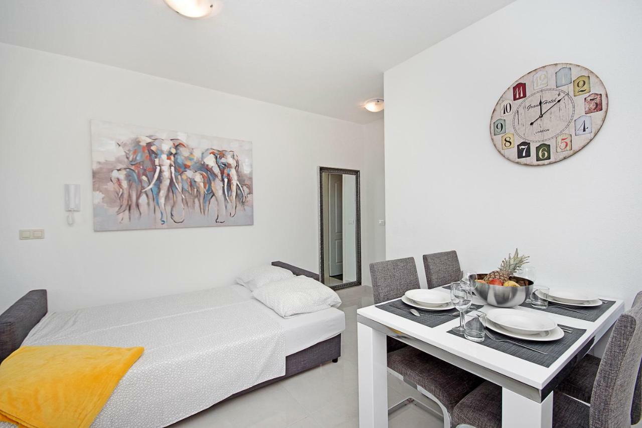 Apartamento Irma Trogir Exterior foto